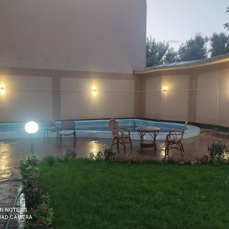 Rakat Hostel Tashkent Esterno foto